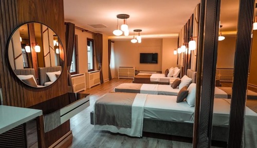 Comfort Triple Room, City View