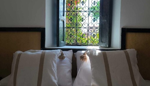 Habitación triple básica, vistas al jardín