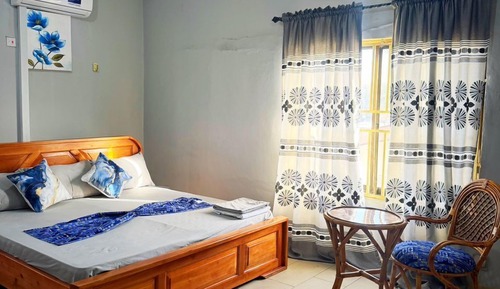 Triple Room, City View