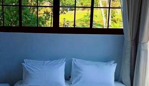 Villa familiar, vistas a la piscina