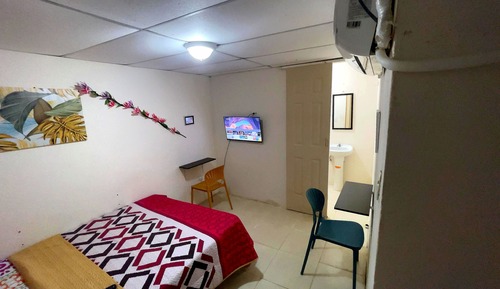 Habitación doble, vistas al patio