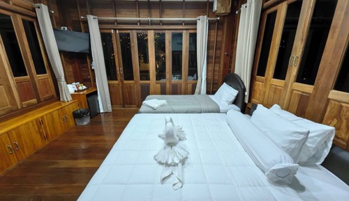 Habitación estándar con 1 cama doble o 2 individuales, varias camas