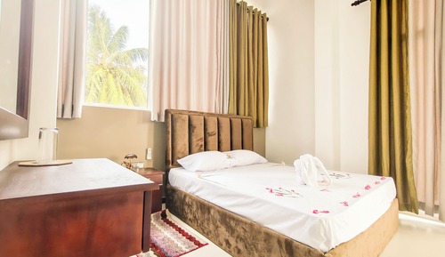 Villa Deluxe, balcón