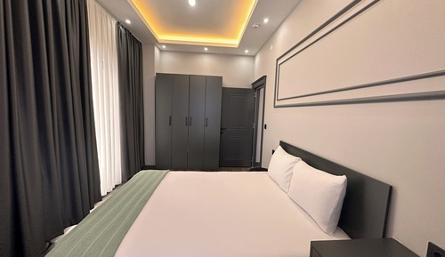 Elite Suite, Balcony, Lake View