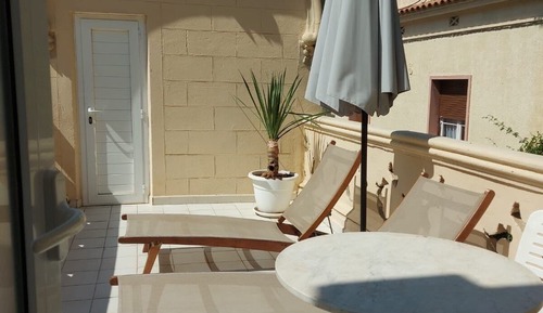 Suite superior, terraza, vistas a la ciudad