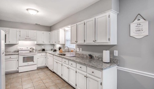 Casa, varias camas, patio, vistas al jardín (Walnut Bend Bliss)