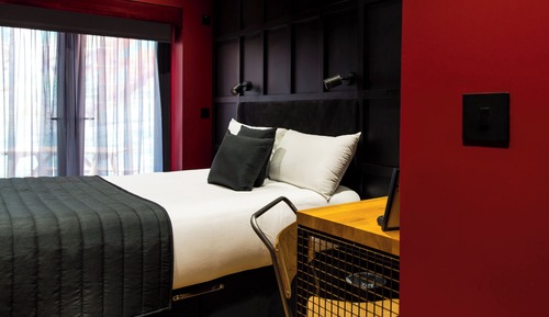 Habitación junior doble, patio, vistas al patio