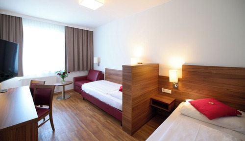 Habitación Confort con 2 camas individuales, vistas al complejo turístico