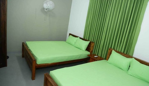 Deluxe Quadruple Room