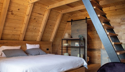 Chalet, balcón, vistas a la montaña