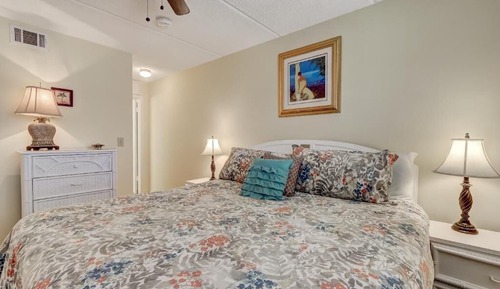 Premium Condo, 2 Bedrooms, Balcony, Ocean View