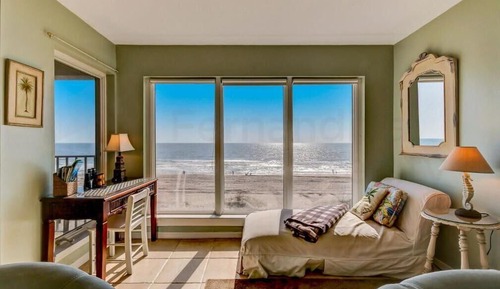 Premium Condo, 2 Bedrooms, Balcony, Ocean View