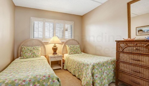 Premium Condo, 2 Bedrooms, Balcony, Ocean View