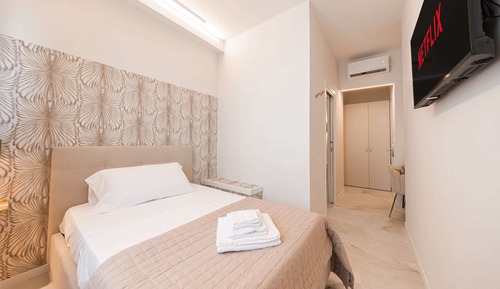 Essenza (Camera Singola)