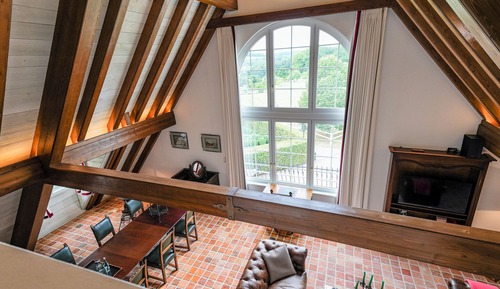 Dúplex de lujo, cocina, vistas al patio