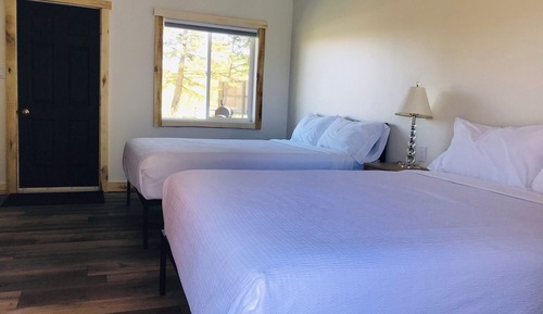 Classic Double Room, 2 Queen Beds, Kitchenette