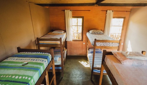 Dormitorio compartido clásico