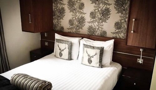 Habitación doble, baño privado (Small)