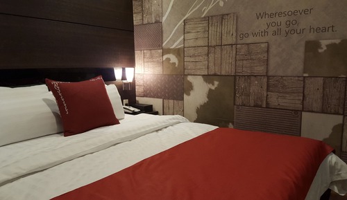 Luxury Room (Check-in: Friday 10 PM/Saturday 11 PM)