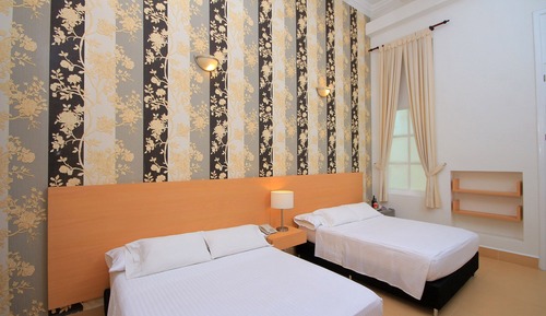 Habitación con 2 camas individuales