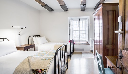 Habitación, 2 camas individuales, baño compartido