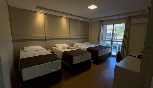 Habitación cuádruple ejecutiva