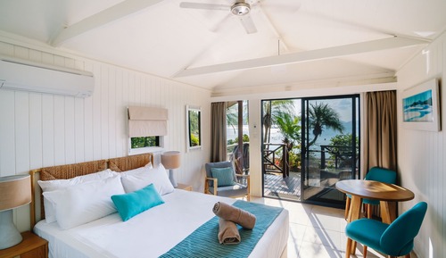 Villa, frente a la playa