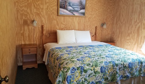 Casa de campo clásica, 2 habitaciones, cocina básica