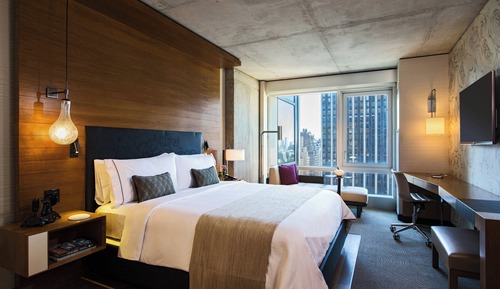 Habitación, 1 cama de matrimonio grande, vistas a la ciudad (Hearing Accessible)