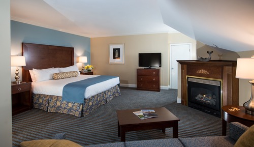 Main Building, King studio with Fireplace