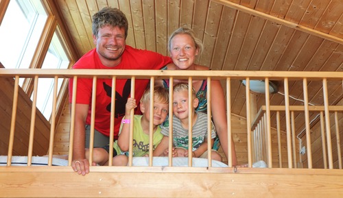 Cabaña Confort, 2 habitaciones, baño privado (Linen Excluded)