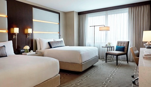 Habitación, 2 camas de matrimonio, no fumadores (Mobility/Hearing Access, Roll-in Shwr)