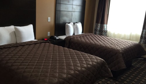 Double Room (2 Full Beds, Kitchenette)