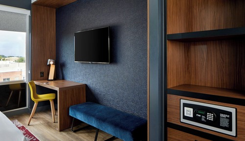 aloft, Room, 1 King Bed, Non Smoking (Hearing Accessible)