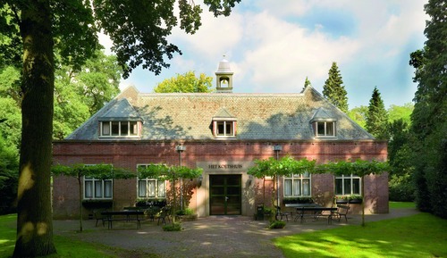 Habitación Confort con 1 cama doble o 2 individuales