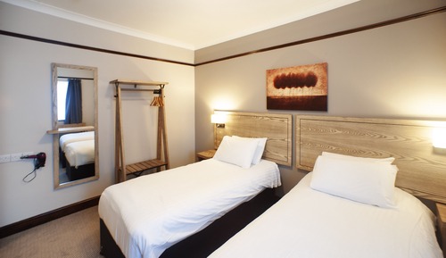 Habitación con 2 camas individuales