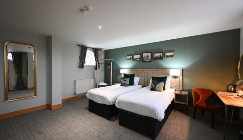 Habitación con 1 cama doble o 2 individuales