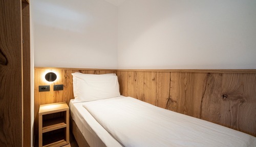 Apartamento, 2 habitaciones, balcón