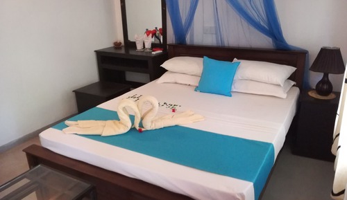 Habitación de lujo doble, baño privado, vistas al jardín