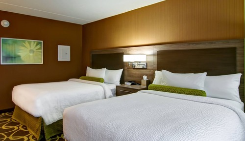 Estudio, 2 camas de matrimonio