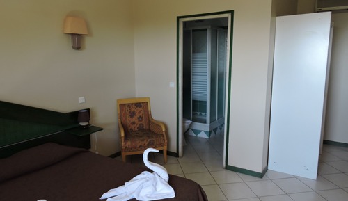 Habitación triple estándar, baño privado, vistas al valle