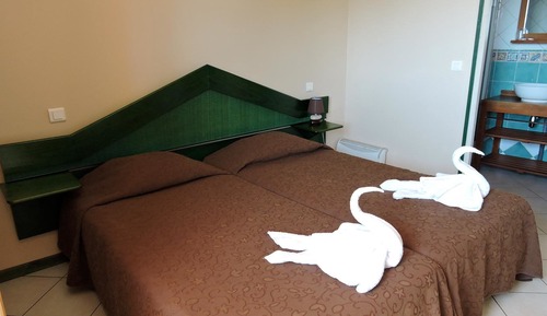 Habitación Premier con 2 camas individuales, baño privado, vistas al valle