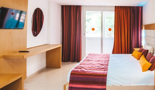 Habitación doble, vistas al mar