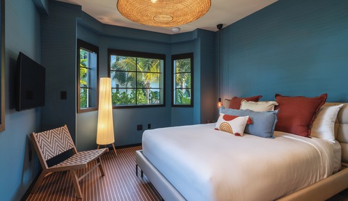 Habitación superior, 1 cama de matrimonio, vistas al jardín