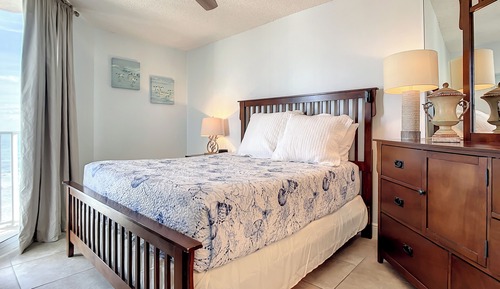 Apartamento, varias camas, balcón, vistas al mar (Oceania Beach Club 606)