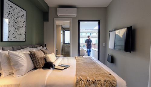 Studio Standard Casal com Varanda R