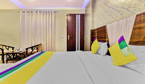 Habitación Deluxe, 1 cama de matrimonio grande, no fumadores, Aire acondicionado