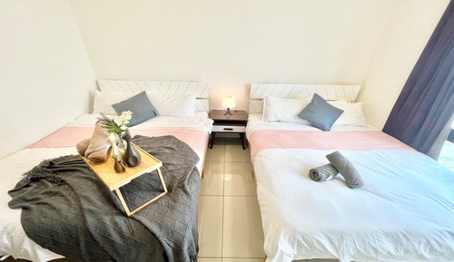 Apartamento superior, 2 habitaciones, balcón, vistas a la ciudad