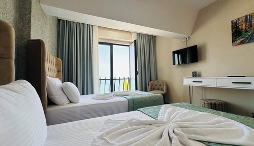 Standard Twin Room, Sea View