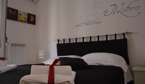 Apartamento básico, balcón, vistas a la ciudad